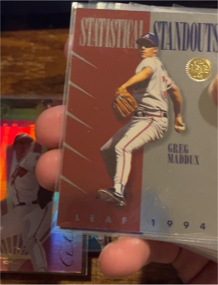 1994 Leaf Statistical Standouts #5 Greg Maddux — front