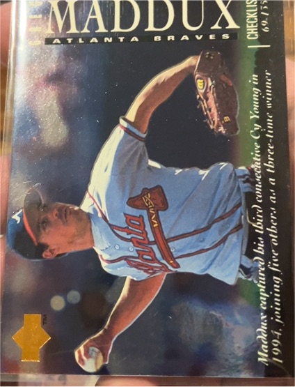 1995 Upper Deck #5 Greg Maddux — front
