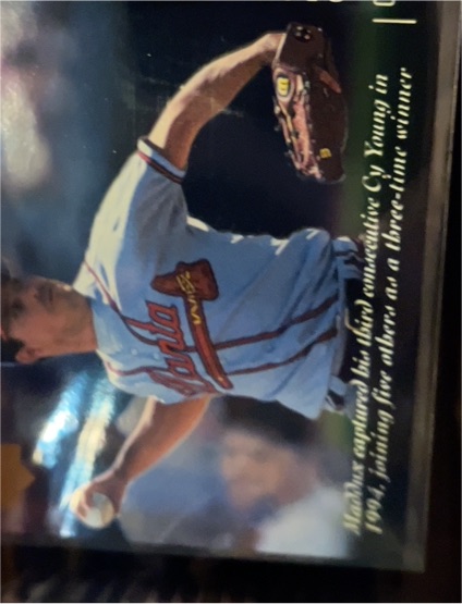1995 Upper Deck #5 Greg Maddux — front