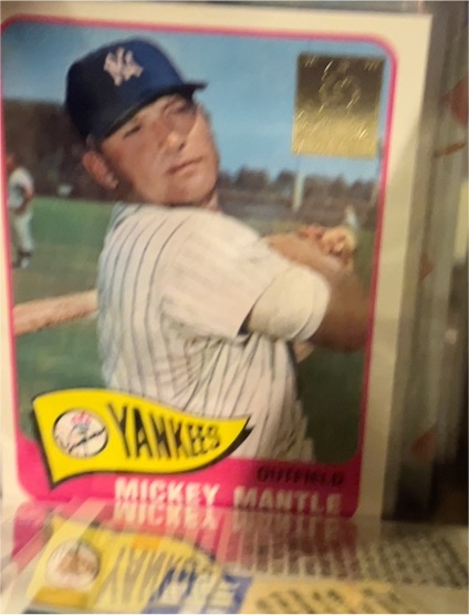 1965 Topps #350 Mickey Mantle — front