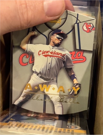 1997 Pinnacle #23 Albert Belle Away Jersey — front