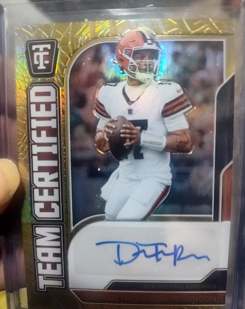 2024 Panini Totally Certified Team Certified #TCS-DTR Dorian Thompson-Robinson — front