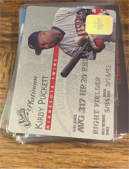 1995 Donruss Studio Platinum Plastic Stock #22 Kirby Puckett — front