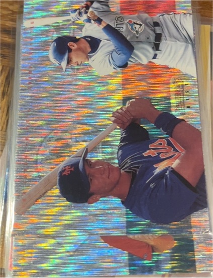 1995 Leaf Limited Prism Foil #4 Roberto Alomar — front