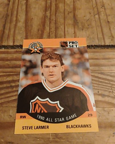 1990 Pro Set #29 Steve Larmer — front