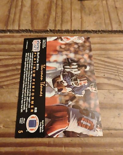 1991 Pro Set Platinum #5 Thurman Thomas — front