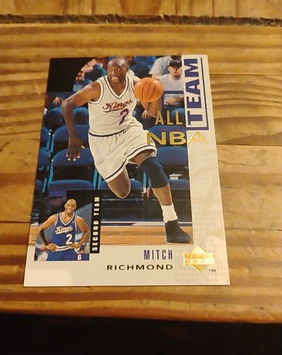 1994 Upper Deck #19 Mitch Richmond Sacramento Kings All NBA Team — front
