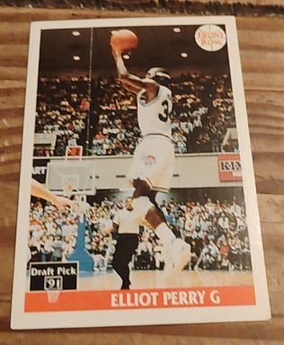 1991-92 Front Row #29 Elliot Perry — front
