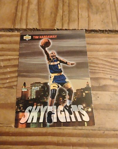 1993-94 Upper Deck Skylights #470 Tim Hardaway — front