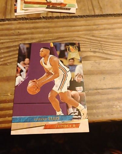 1993-94 Fleer Ultra #267 Harold Ellis — front