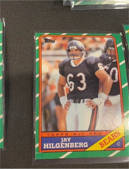 1986 Topps #17 Jay Hilgenberg — front