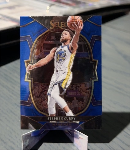 2022-23 Panini Select #27 Stephen Curry — front
