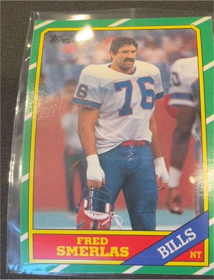 1986 Topps #390 Fred Smerlas — front