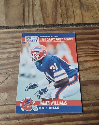 1990 Pro Set #684 James Williams — front