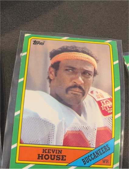 1986 Topps #376 Kevin House — front