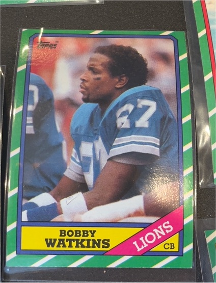 1986 Topps Football #253 Bobby Watkins — front
