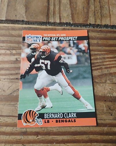 1990 Pro Set #729 Bernard Clark — front