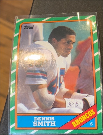 1986 Topps #130 Dennis Smith — front