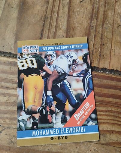 1990 Pro Set #20 Mohammed Elewonibi — front