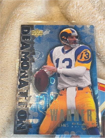 2000 Upper Deck Black Diamond Diamonation #D4 Kurt Warner — front