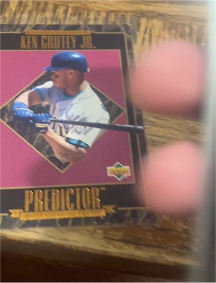 1995 Upper Deck #H3 Ken Griffey Jr. Predictor — front