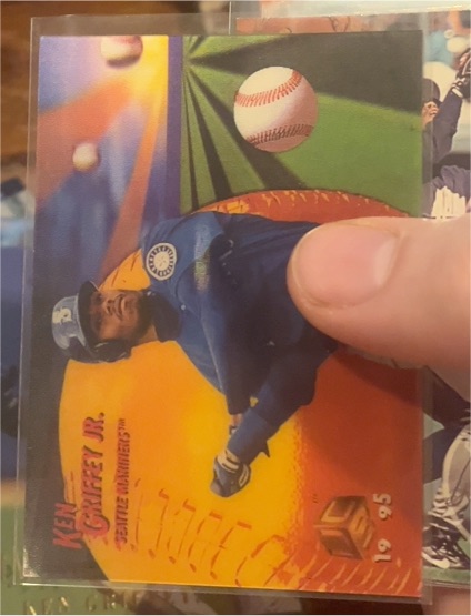 1995 Sportflix UC3 #73 Ken Griffey Jr. — front