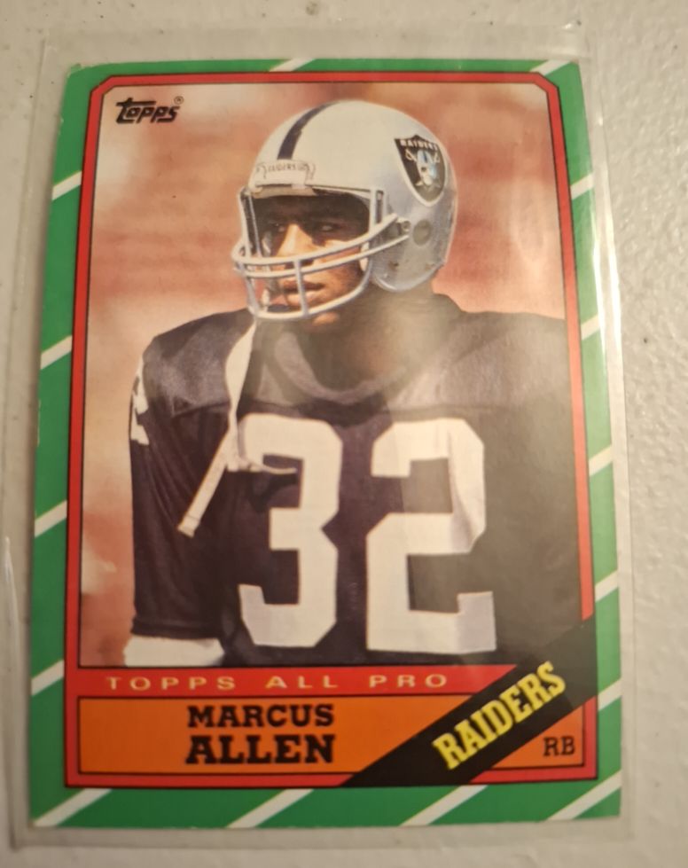 1986 Topps #62 Marcus Allen — front