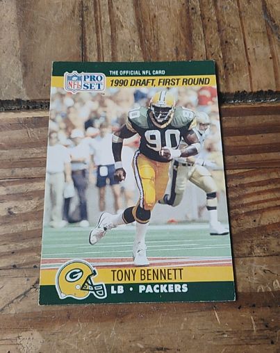 1990 Pro Set #686 Tony Bennett — front
