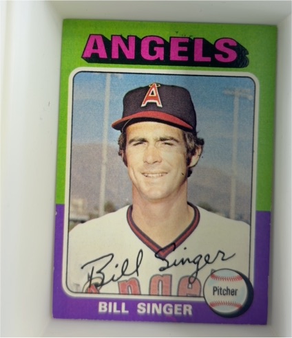 1975 Topps #40 Bill Singer — front