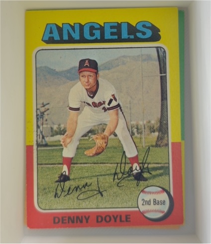 1975 Topps #187 Denny Doyle — front