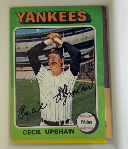 1975 Topps #92 Cecil Upshaw — front