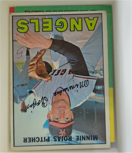 1967 Topps #104 Minnie Rojas — front