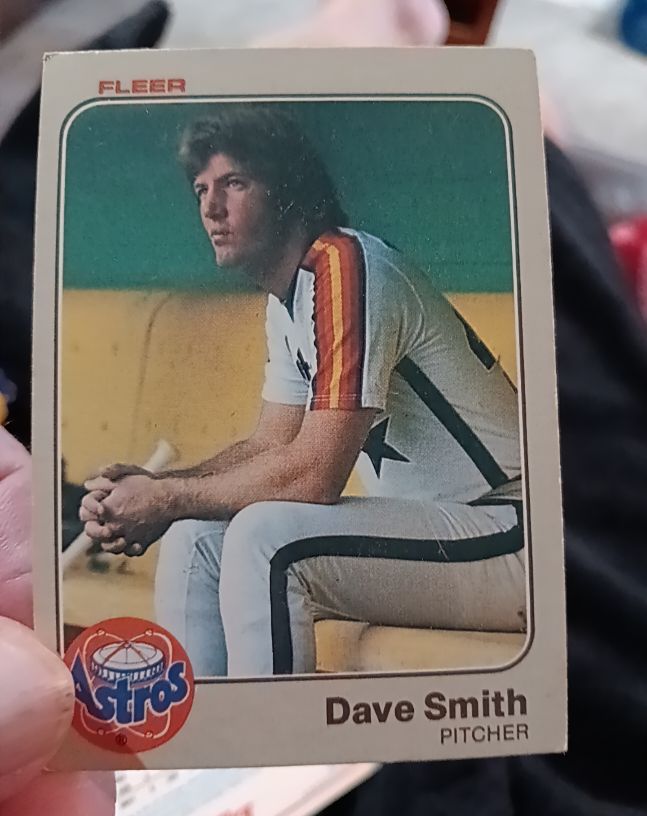 1983 Fleer #466 Dave Smith — front