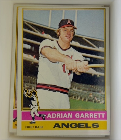 1976 Topps #562 Adrian Garrett — front