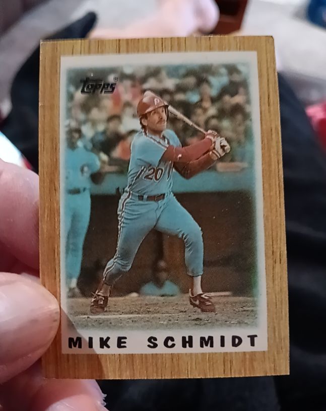 1987 Topps Mini Leaders #30 Mike Schmidt — front