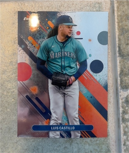 2025 Topps Finest #58 Luis Castillo — front