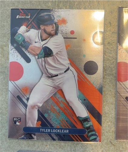 2025 Topps Finest #18 Tyler Locklear — front