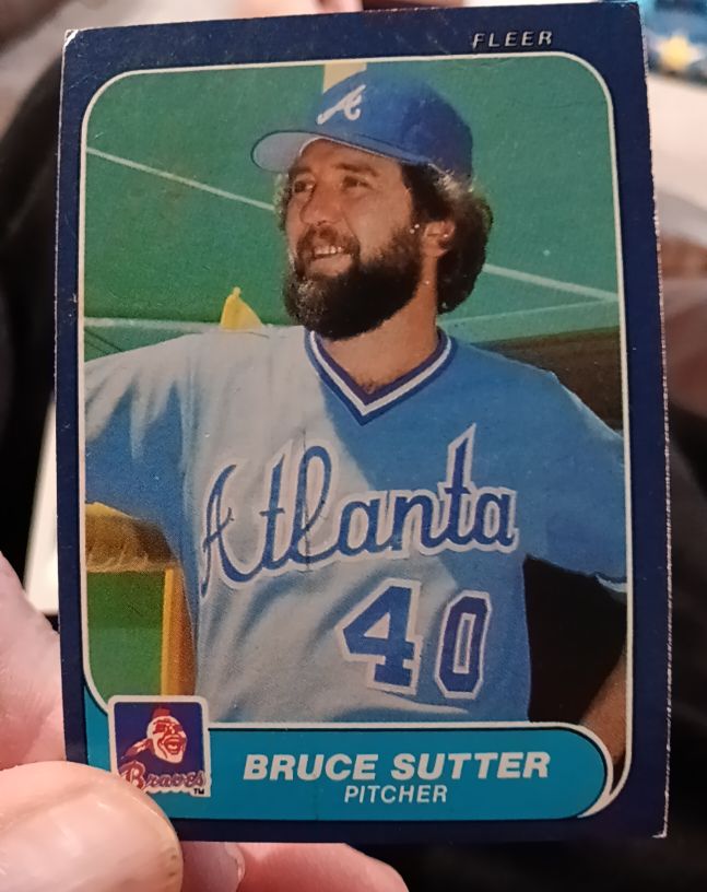 1986 Fleer #529 Bruce Sutter — front