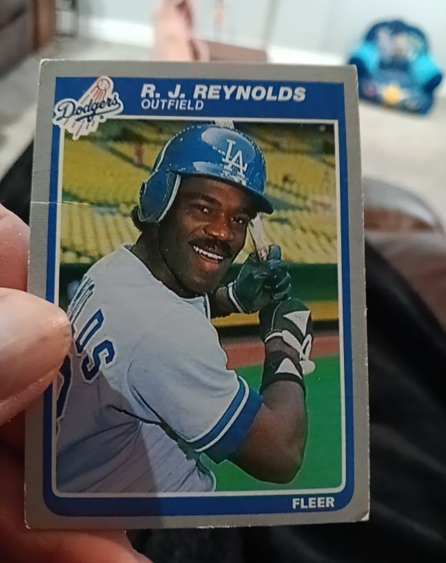 1985 Fleer #381 R. J. Reynolds — front