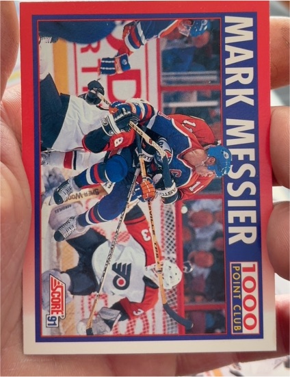 1991-92 Score #263 Mark Messier — front