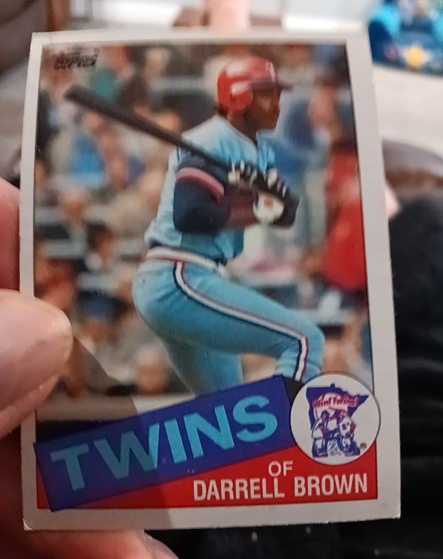 1985 Topps #536 Darrell Brown — front
