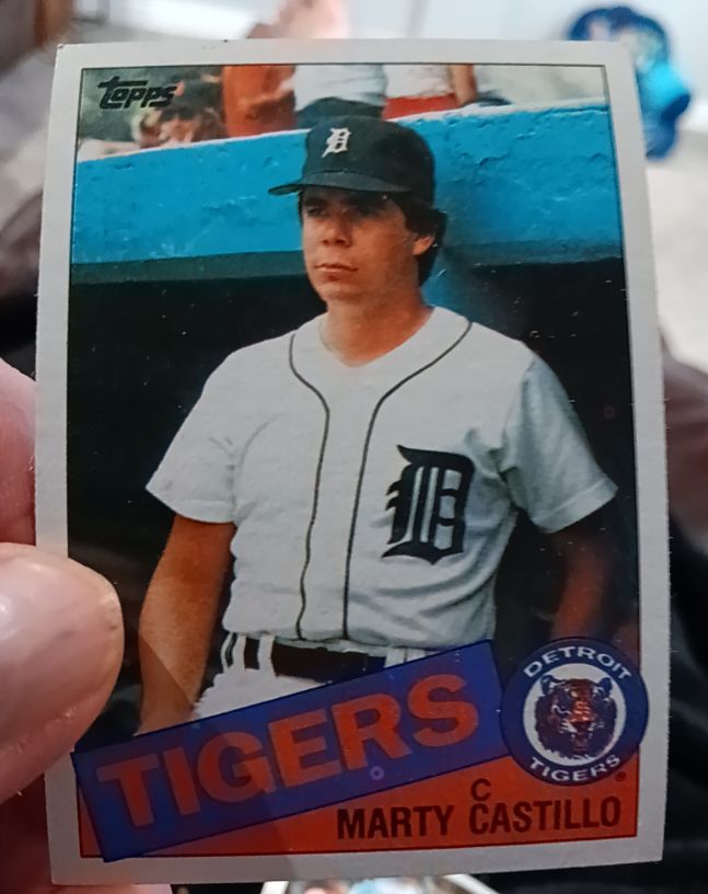 1985 Topps #461 Marty Castillo — front
