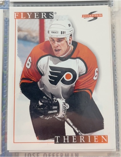 1995-96 Score #98 Chris Therien — front