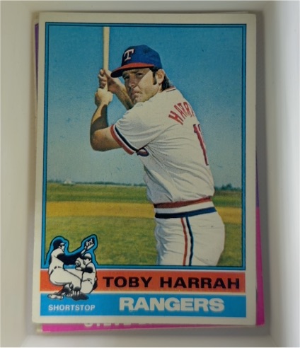 1976 Topps #412 Toby Harrah — front