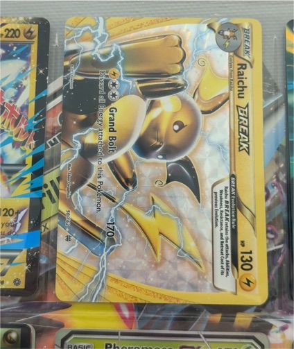 2015 Pokémon BREAKthrough #50 Raichu BREAK — front