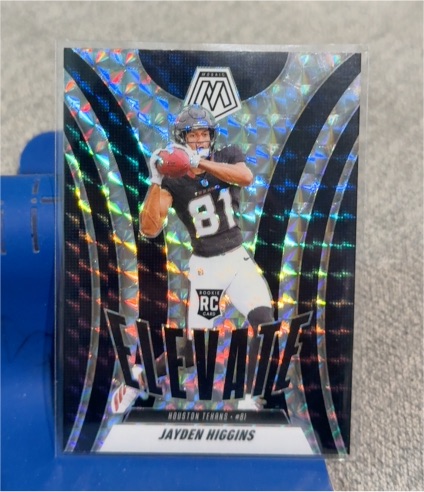 2025 Panini Mosaic Elevate #9 Jayden Higgins — front