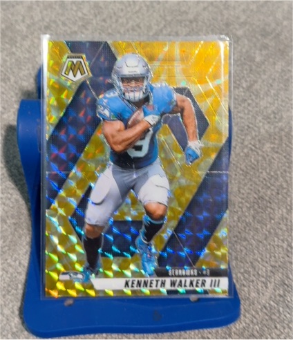 2025 Panini Mosaic #149 Kenneth Walker III Mosaic Reactive Yellow — front