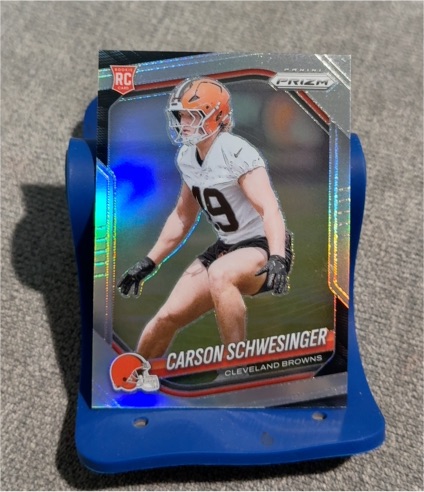 2025 Panini Prizm #384 Carson Schwesinger — front