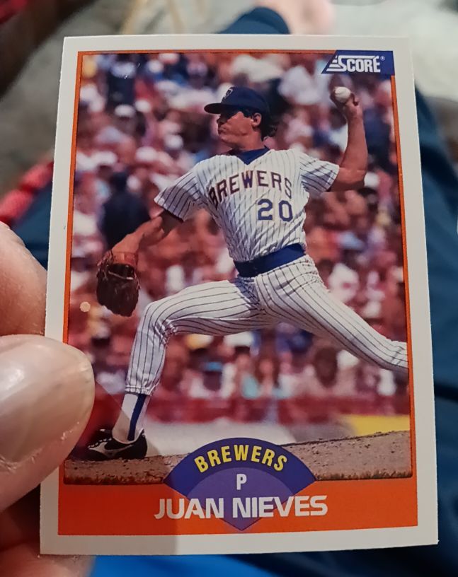 1989 Score #410 Juan Nieves Milwaukee Brewers — front