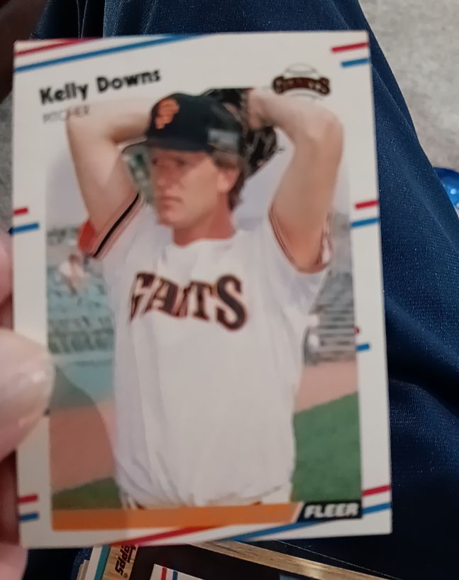 1988 Fleer #82 Kelly Downs — front